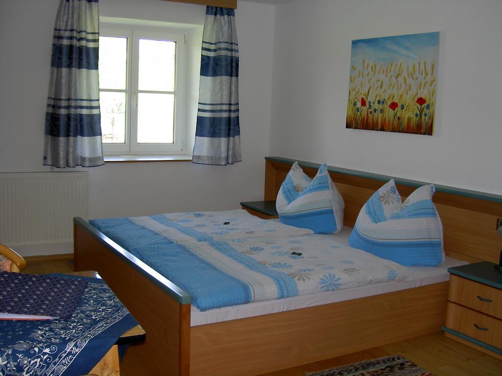 Villa Urlaub am Bauernhof Wenigeder - Familie Klopf Gutau Zimmer foto